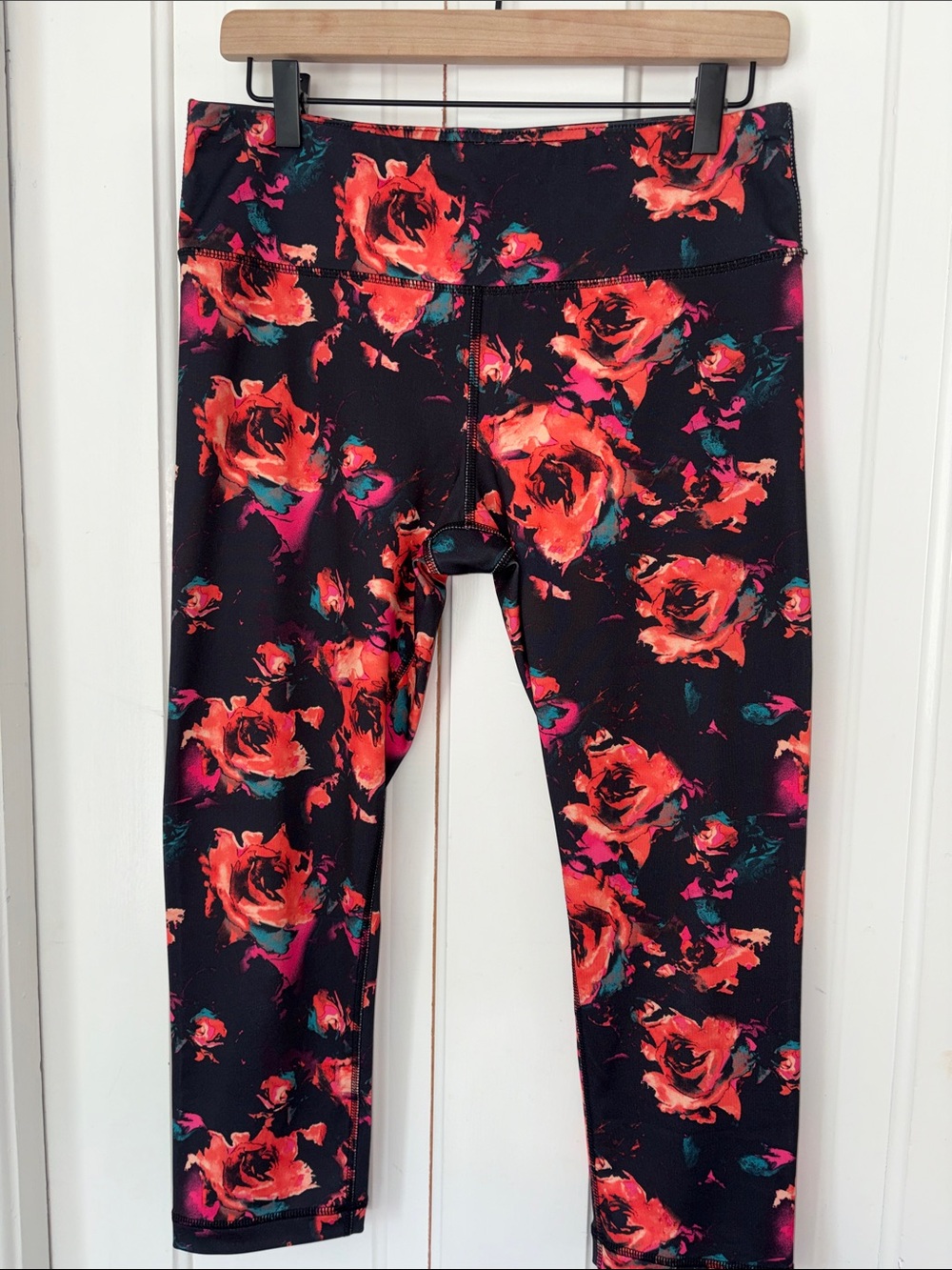 90 Degree By Reflex Woman’s Floral Leggings - Black & Red Orange